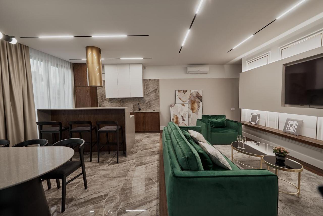 Kostjukowski Apartments Avalon 리비프 외부 사진