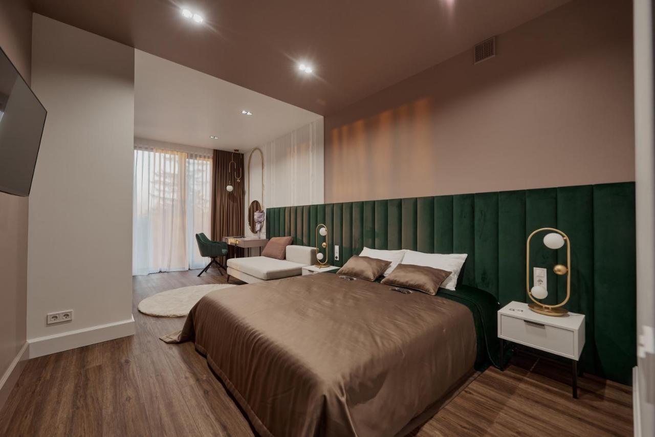 Kostjukowski Apartments Avalon 리비프 외부 사진